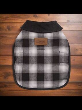 Reversible Pendleton Pet Classics Dog Coat - Size M (20-35Lbs)